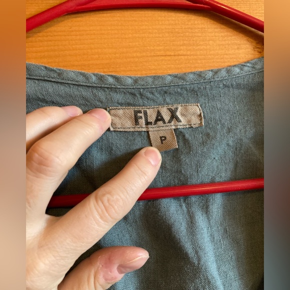 FLAX blue wrap top • size P (XS 4/6) • light blue • 3/4 sleeve • beautiful! 😍 - Picture 2 of 10